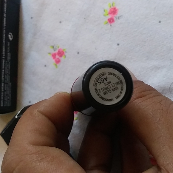 Mac - Picture 3 of 3